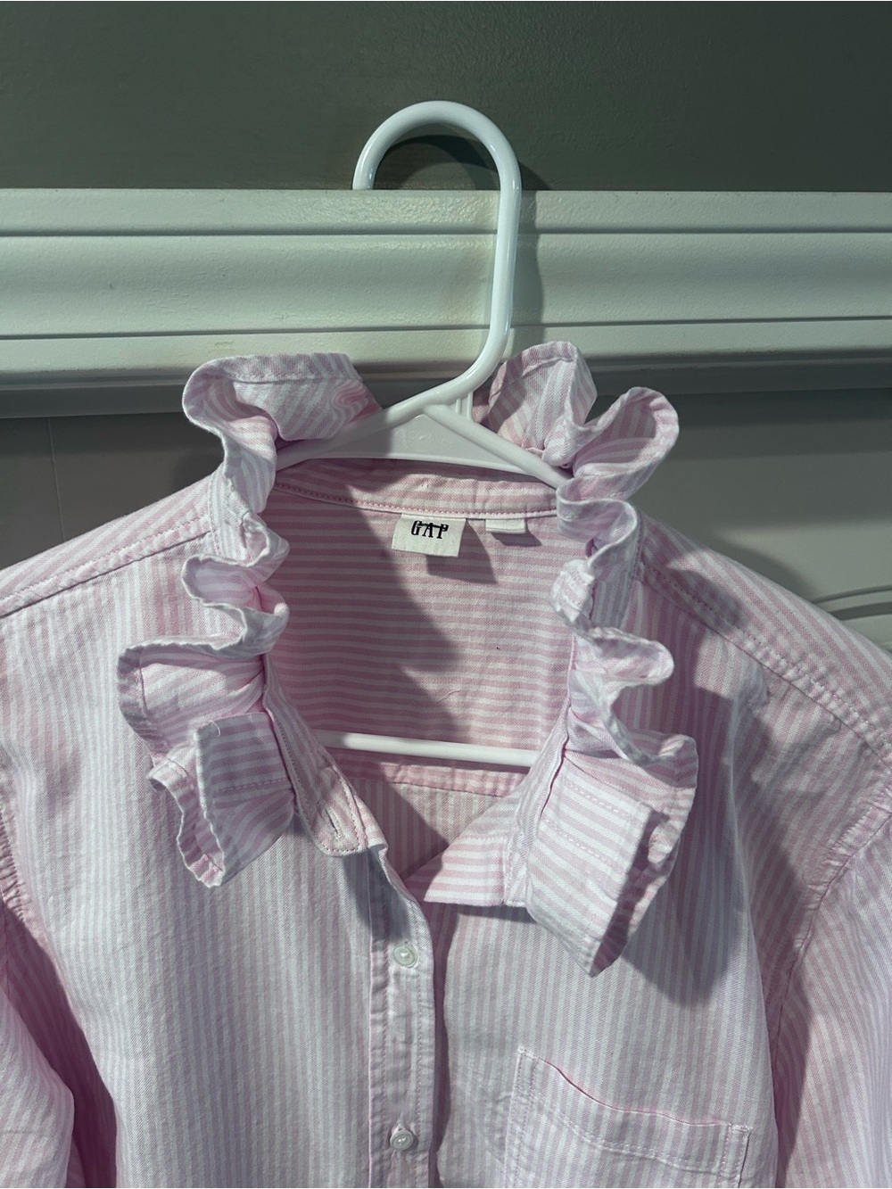 Mens XL GAP Pink & White Striped Ruffle Collar Shirt Upcycled